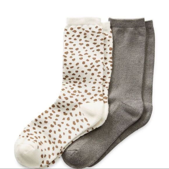 🔹5/$25🔹 NWT Crew Socks. 2 Pairs. Women’s Size 4-10 - Picture 2 of 7